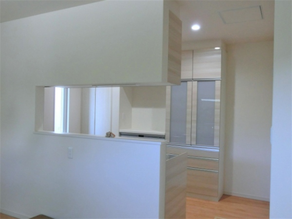 桧家住宅のダイニングキッチン