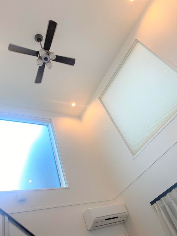 アイスマートの吹き抜け