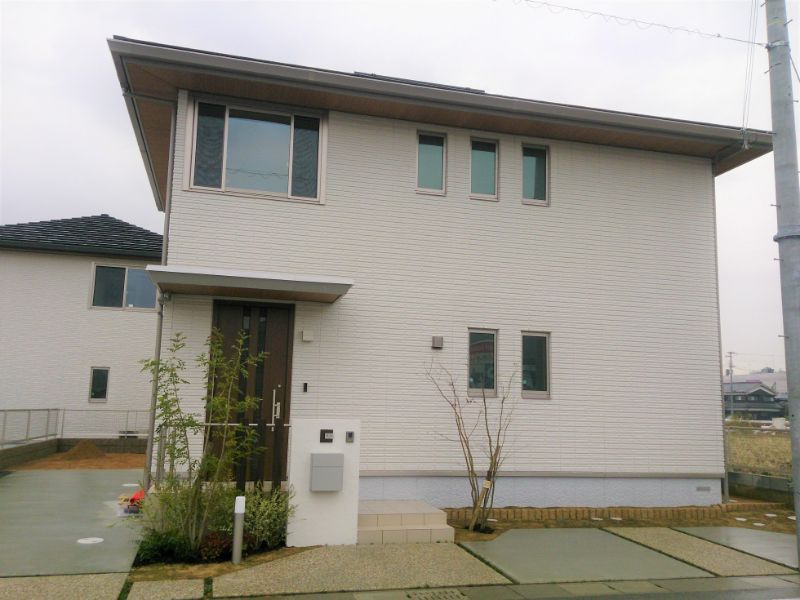 2000万円台後半のイズロイエ