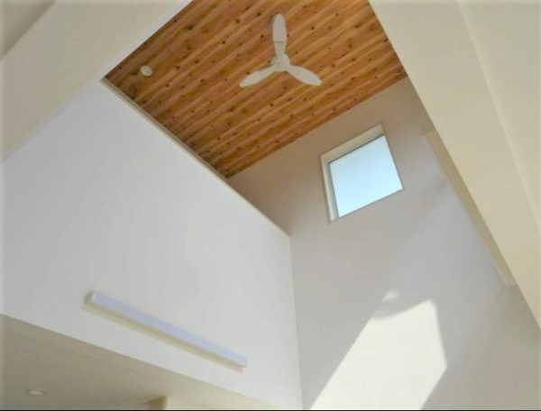 タマホームの吹き抜け