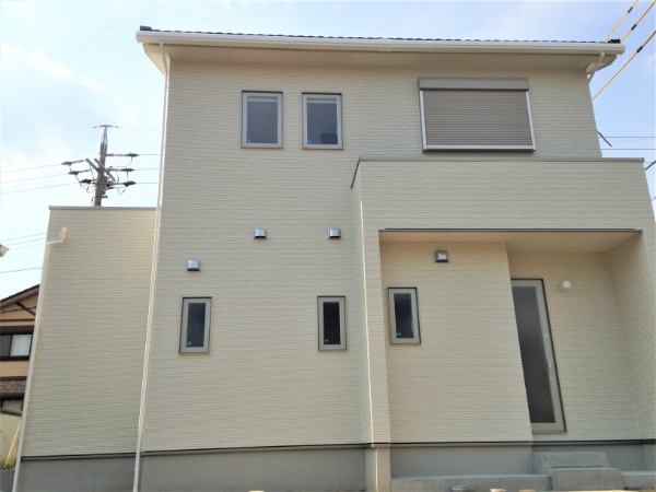 ヤマダホームズの家9